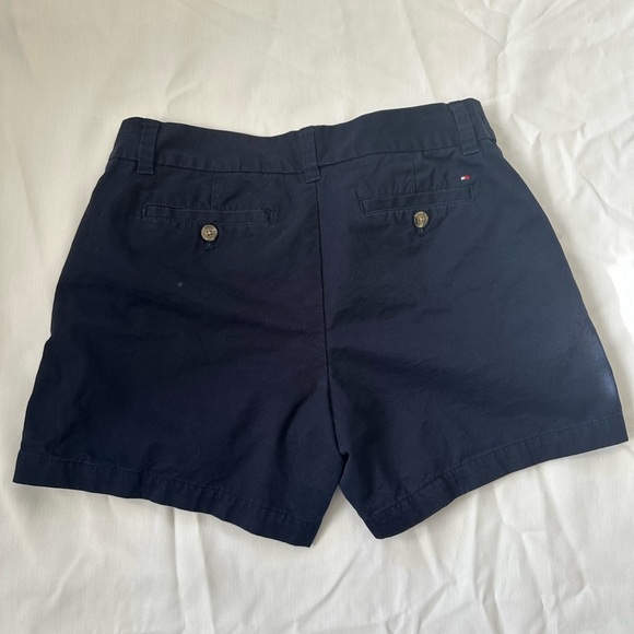 Tommy Hilfiger Blue Bermuda Shorts Lightweight Design - Picture 2 of 5